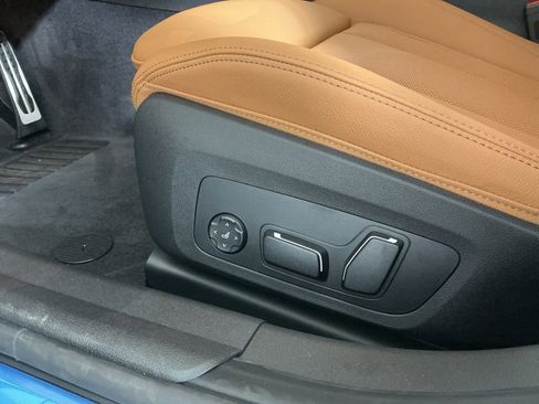 New 2026 BMW 330i Sedan w/ M Sport Package image 21