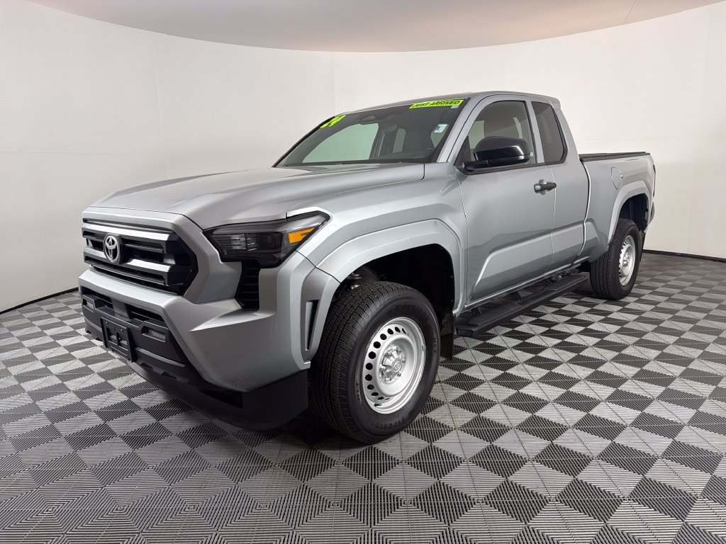 Used 2024 Toyota Tacoma SR AWD/4WD image 7
