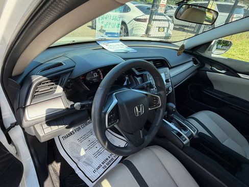 Used 2016 Honda Civic LX image 9