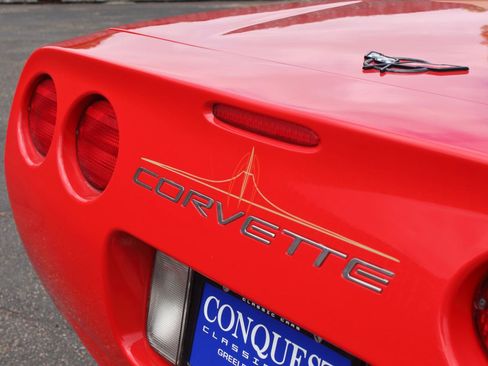 Used 1999 Chevrolet Corvette Convertible w/ Memory Pkg RWD image 26
