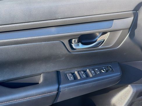 Certified 2025 Honda CR-V Sport image 16