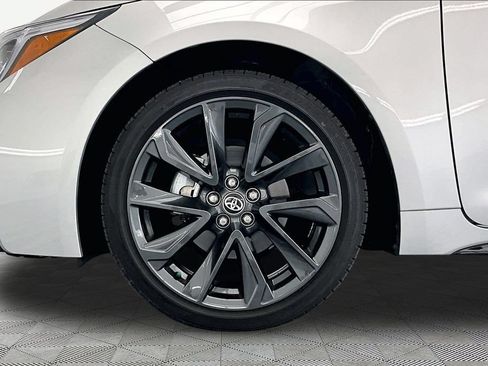 Used 2025 Toyota Corolla SE FWD image 9