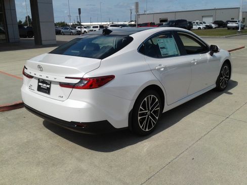 New 2026 Toyota Camry XLE AWD/4WD image 2