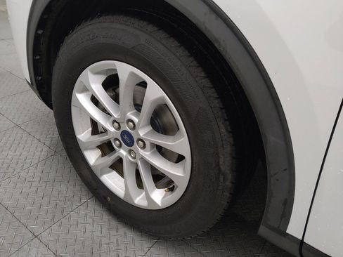 Used 2020 Ford Escape S image 31