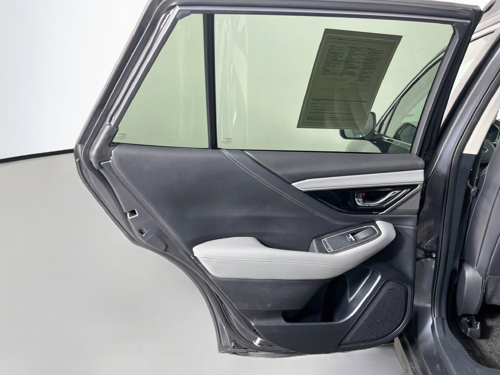 Used 2022 Subaru Outback Limited AWD/4WD image 29