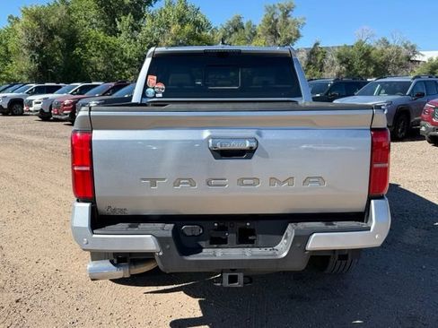 Used 2024 Toyota Tacoma Limited w/ Limited Package (LT) AWD/4WD image 5