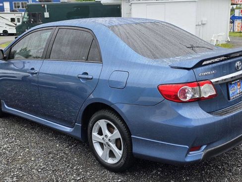 Used 2013 Toyota Corolla S w/ Preferred Accessory Pkg #2 FWD image 5