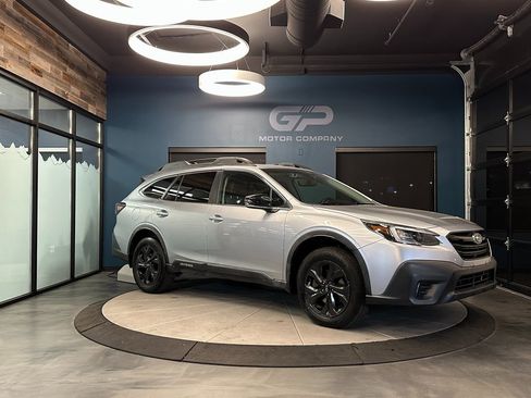 Used 2020 Subaru Outback Onyx Edition XT image 1