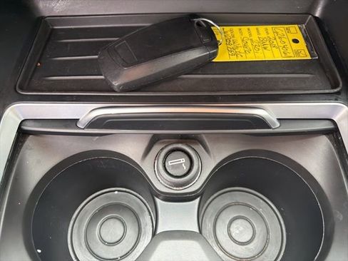 Used 2018 BMW 230i Coupe image 22