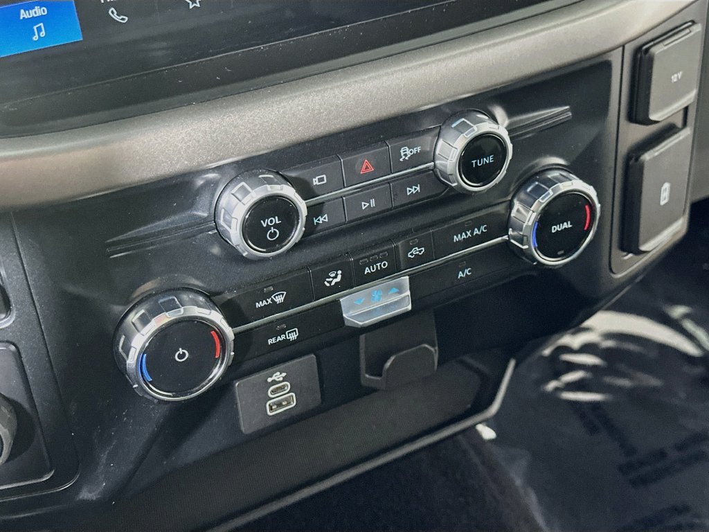 Used 2025 Ford F150 XLT RWD image 28