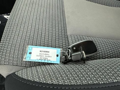 Used 2022 Subaru Outback Premium AWD/4WD image 33