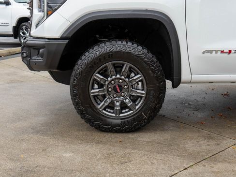 New 2026 GMC Sierra 1500 AT4X image 31