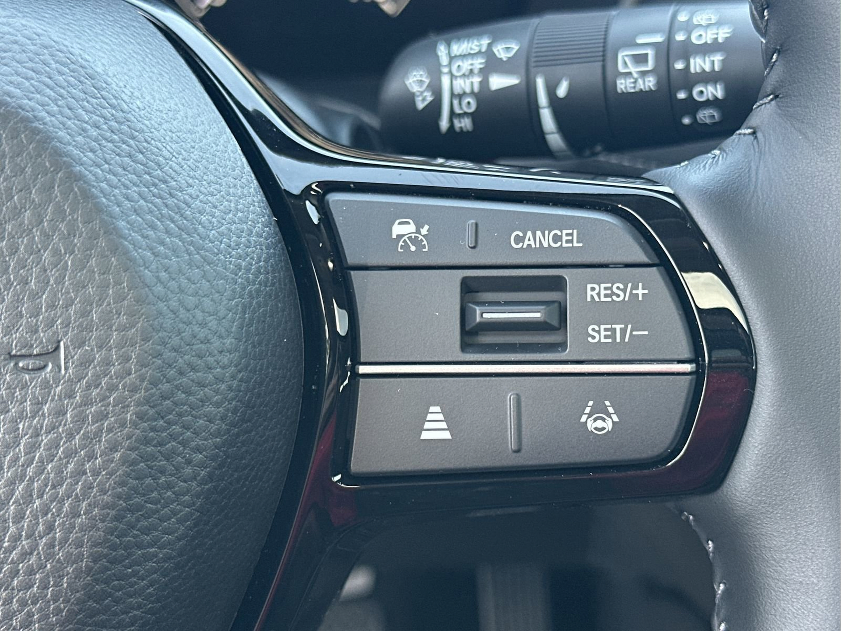 New 2027 Honda HR-V EX-L image 19