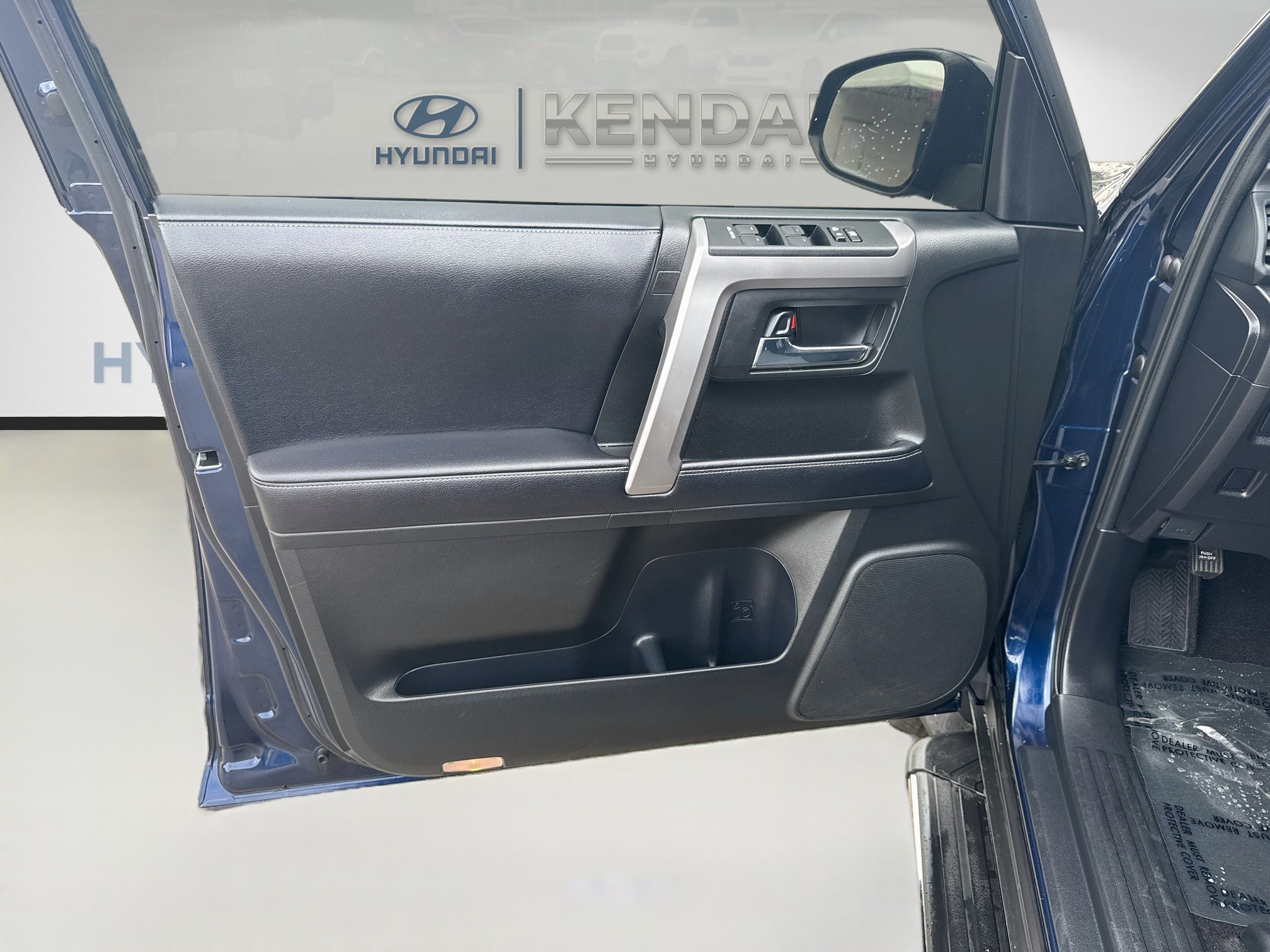 Used 2019 Toyota 4Runner SR5 RWD image 17