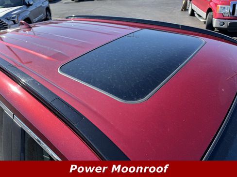 Used 2020 Toyota RAV4 XLE Premium image 11