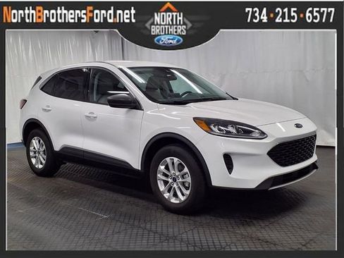 Used 2022 Ford Escape SE w/ Convenience Package image 1