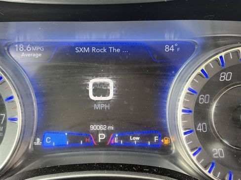 Used 2022 Chrysler 300 Touring L w/ Popular Equipment Group AWD/4WD image 17