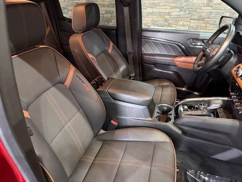Used 2024 GMC Canyon AT4 w/ Technology Package AWD/4WD image 2