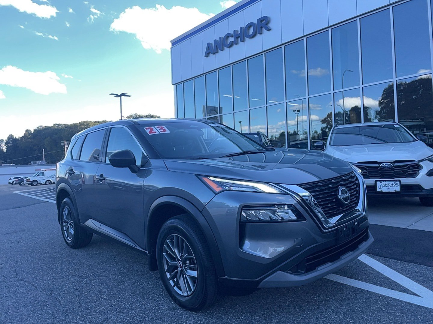 Used 2023 Nissan Rogue S AWD/4WD image 1