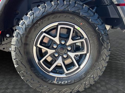 New 2026 Jeep Wrangler Unlimited Rubicon image 23