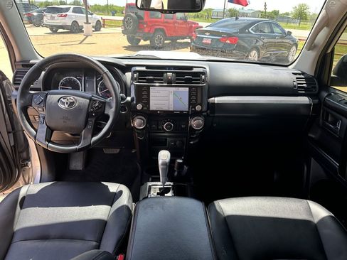 Used 2021 Toyota 4Runner TRD Off-Road Premium w/ Convenience Package (TMS) image 19