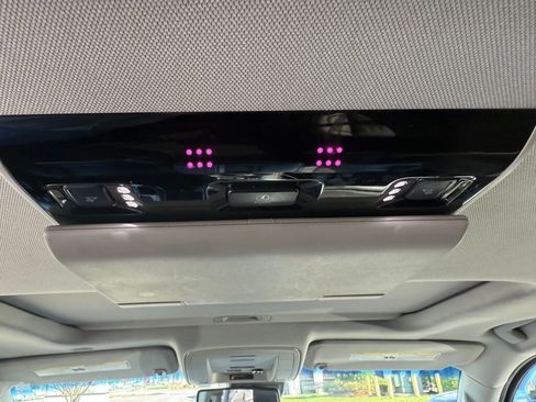 Used 2019 GMC Yukon SLT w/ Open Road Package image 26