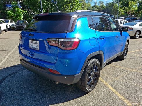 Certified 2022 Jeep Compass Altitude w/ Convenience Group image 7