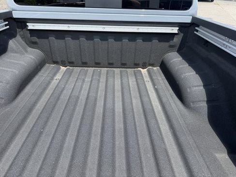 Used 2025 Nissan Frontier Pro-X w/ Pro Convenience Package RWD image 10