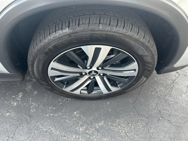 Used 2025 Mitsubishi Outlander Sport ES AWD/4WD image 19