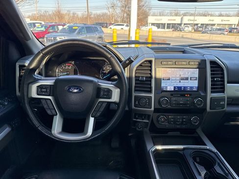 Used 2021 Ford F250 Lariat image 32