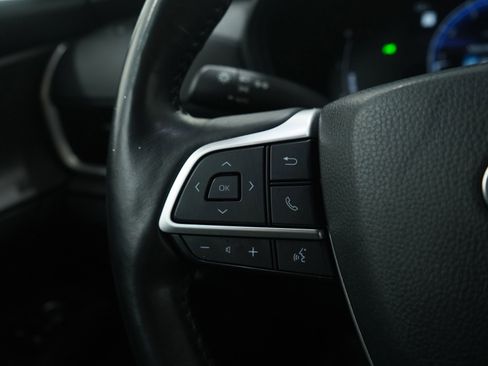 Used 2024 Toyota Grand Highlander XLE image 27