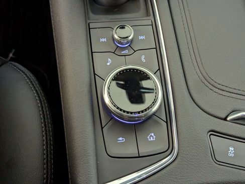 New 2026 Cadillac XT5 Luxury image 29