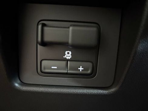 Used 2026 GMC Canyon Elevation w/ Convenience Package AWD/4WD image 7