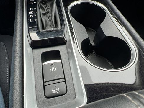 Used 2021 Nissan Altima 2.5 SV w/ SV Premium Package image 21