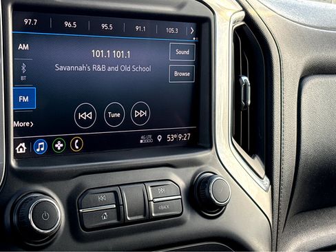 Used 2019 Chevrolet Silverado 1500 LT w/ All-Star Edition image 6