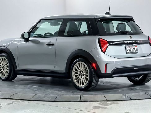 Used 2025 MINI Cooper S FWD image 6