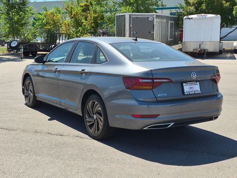 Used 2019 Volkswagen Jetta SEL Premium FWD image 5