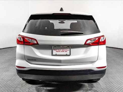 Used 2020 Chevrolet Equinox LS w/ LS Convenience Package FWD image 7