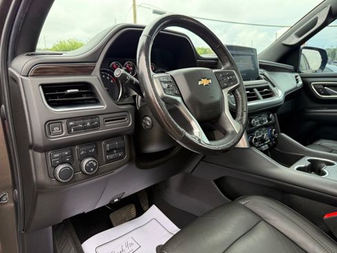 Used 2021 Chevrolet Tahoe LT w/ LT Signature Package AWD/4WD image 19
