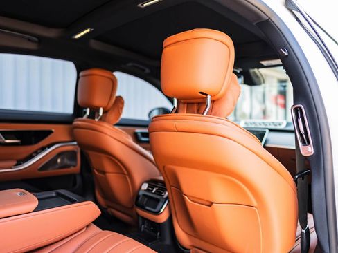 Used 2022 Mercedes-Benz S 580 4MATIC Sedan image 26