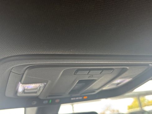 Used 2021 GMC Sierra 1500 SLT image 7