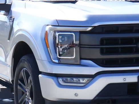 Used 2022 Ford F150 Lariat w/ Equipment Group 502A High image 8