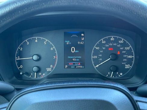 Used 2024 Toyota Corolla LE FWD image 28