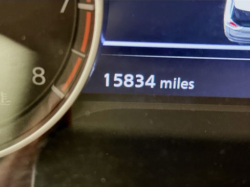 Used 2023 Nissan Rogue SV image 19