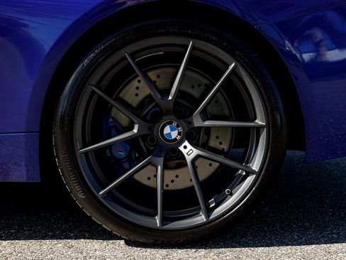 Used 2019 BMW M4 CS w/ Executive Package image 18