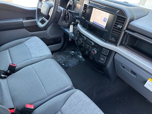 New 2025 Ford F250 XLT w/ F-250 >10K GVWR Package image 14