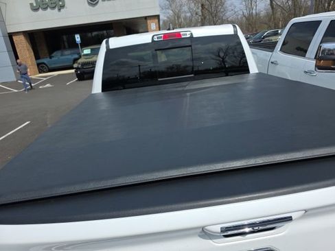 Used 2022 RAM 1500 Limited w/ Body-Colour Bumper Group image 12