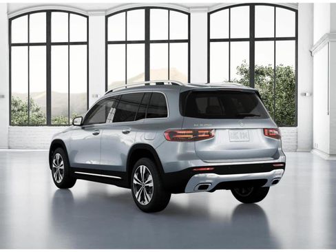 Used 2026 Mercedes-Benz GLB 250 image 27