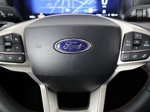 New 2026 Ford Explorer Active w/ Active Comfort Package image 26