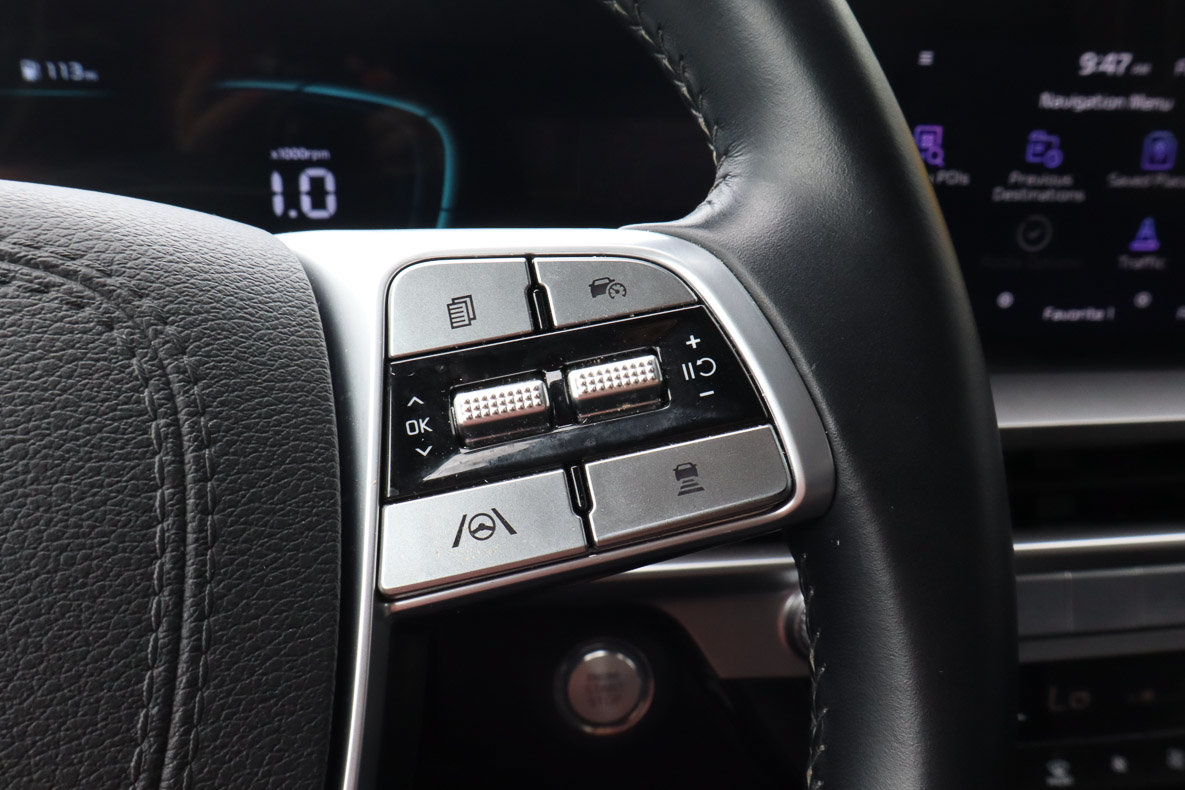 Used 2025 Kia Telluride S FWD image 30